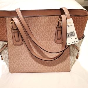 Michael Kors Ballet Multi Voyager, NWT, leather - pale pink vanilla camel